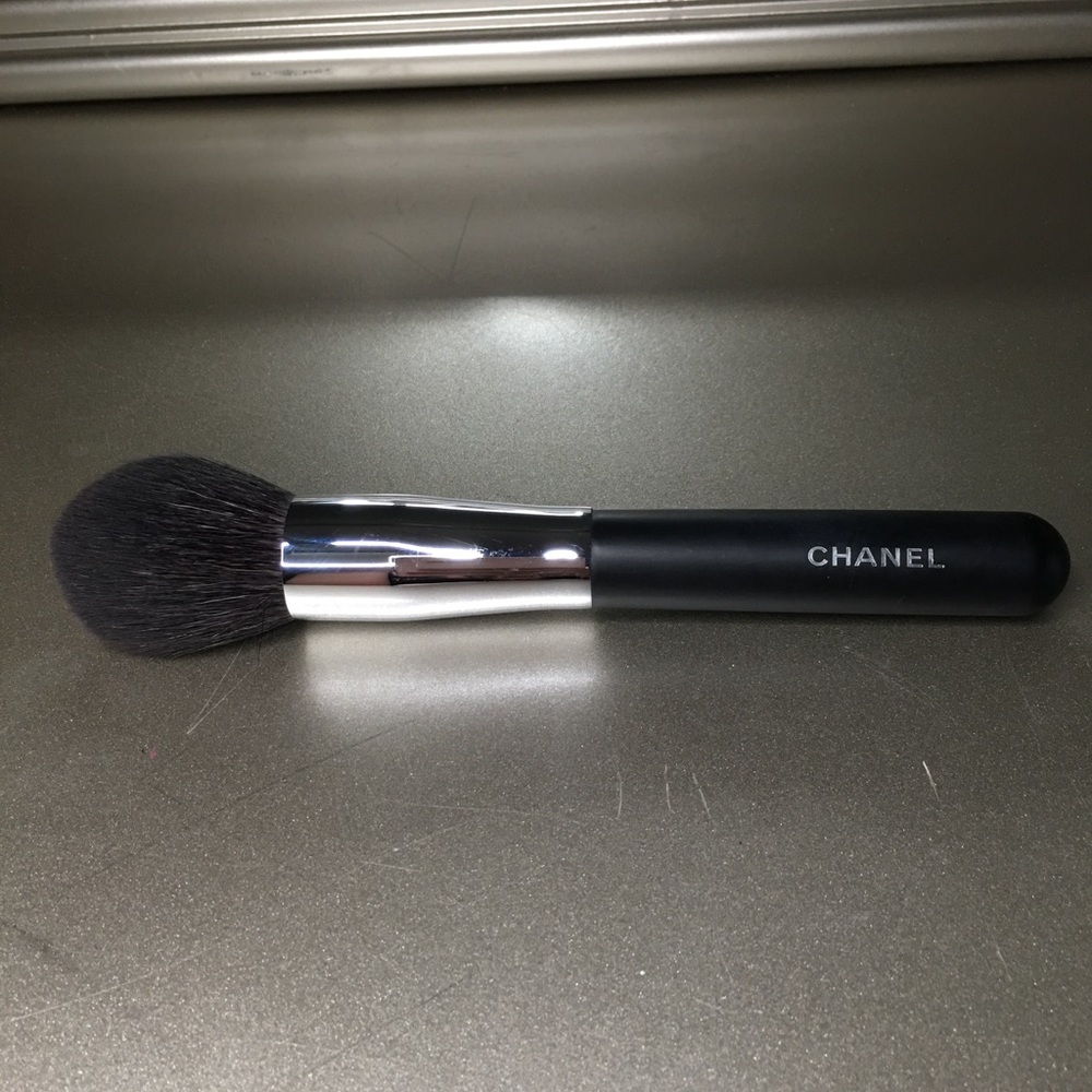 Chanel Makeup Brush 1